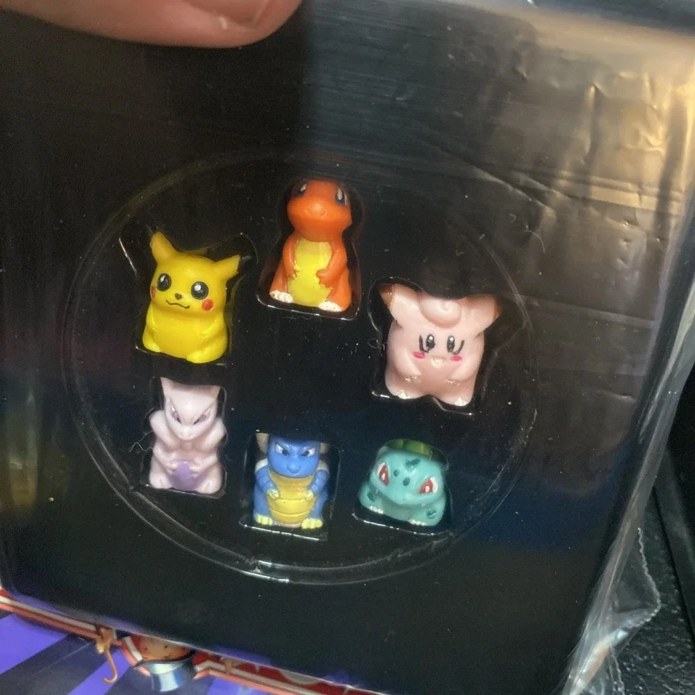 1999 Pokemon Monopoly Collectors Edition HASBRO 100% Complete w/ 6 Minis